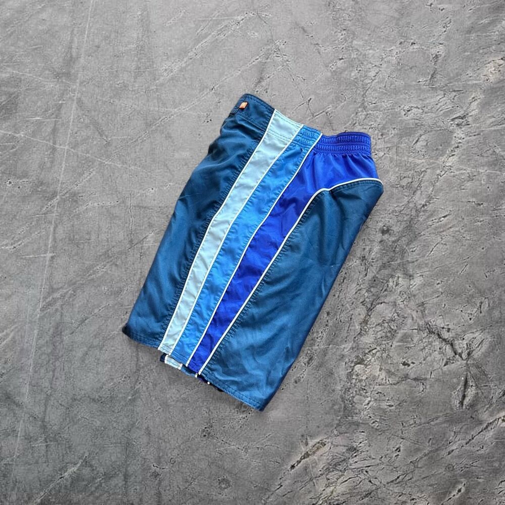 Y2K GAP vtg 00s colorblock swoop core baggy fit surfwear boardshorts